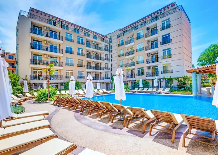 Dawn Park Complex