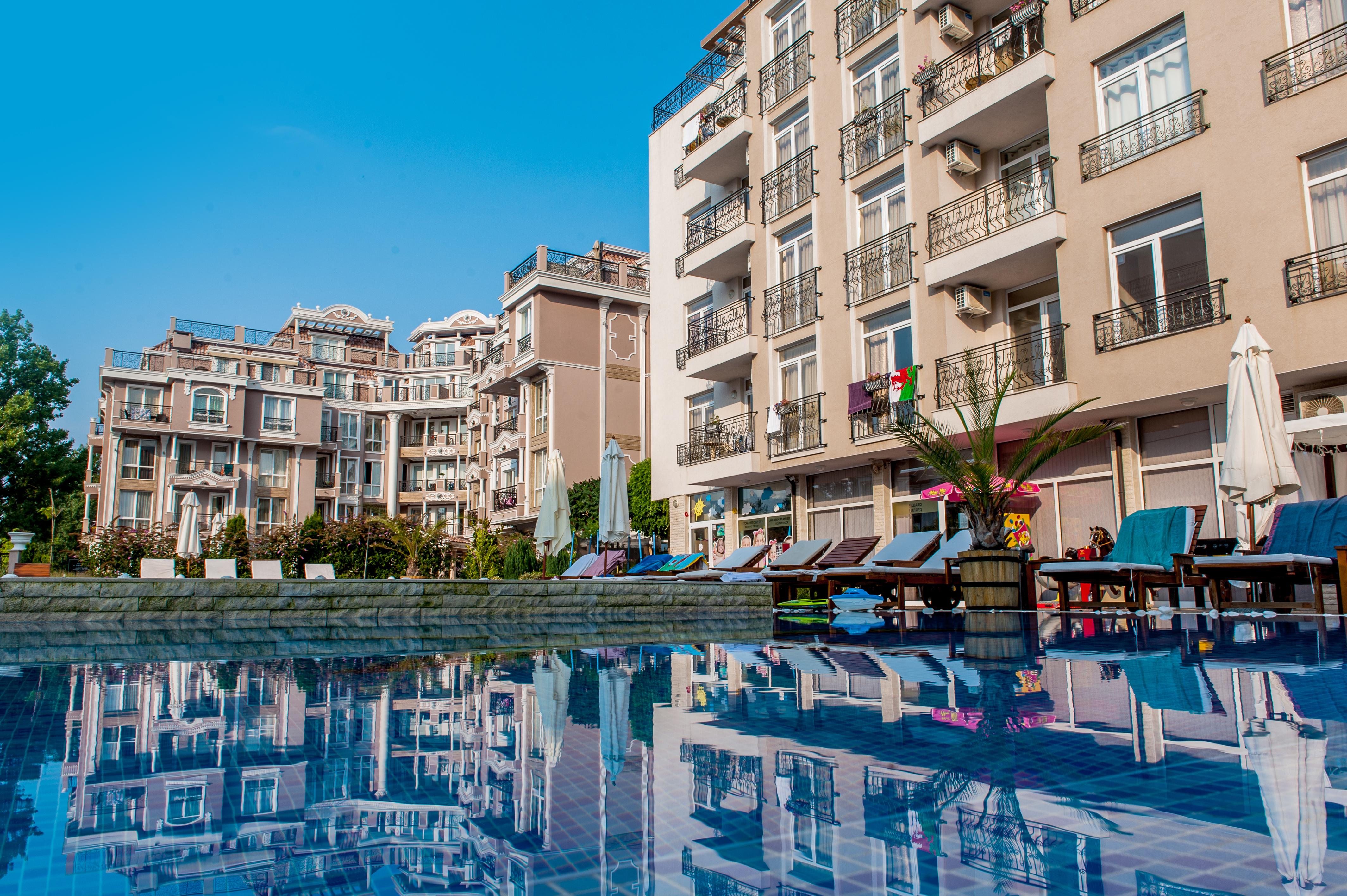 Dawn Park Complex 3*