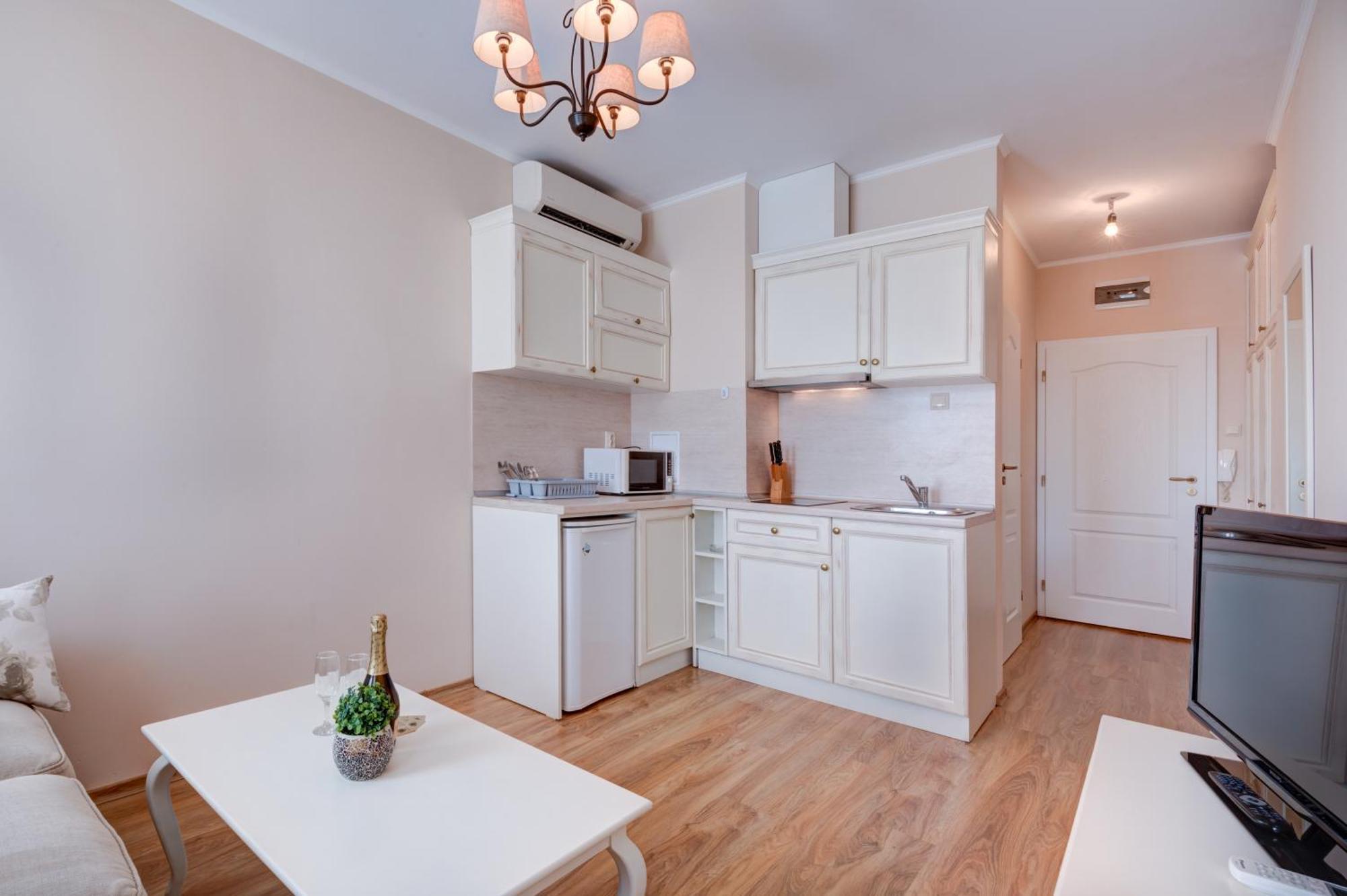 Dawn Park Complex 3* Сонячний Берег