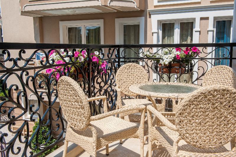 Dawn Park Complex 3* Сонячний Берег